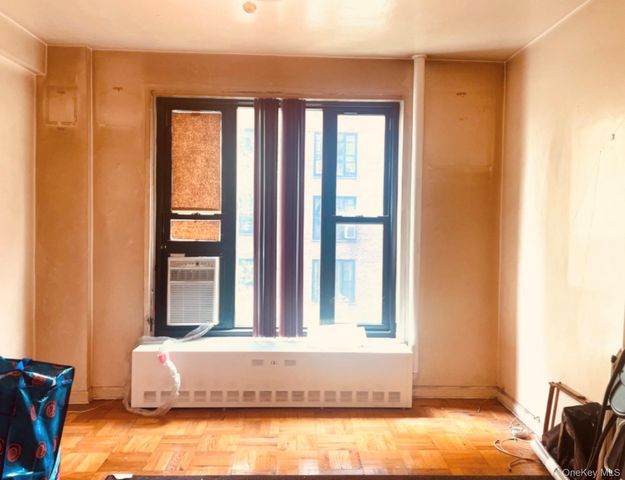 365 Clinton Avenue 6E, Brooklyn, NY 11238