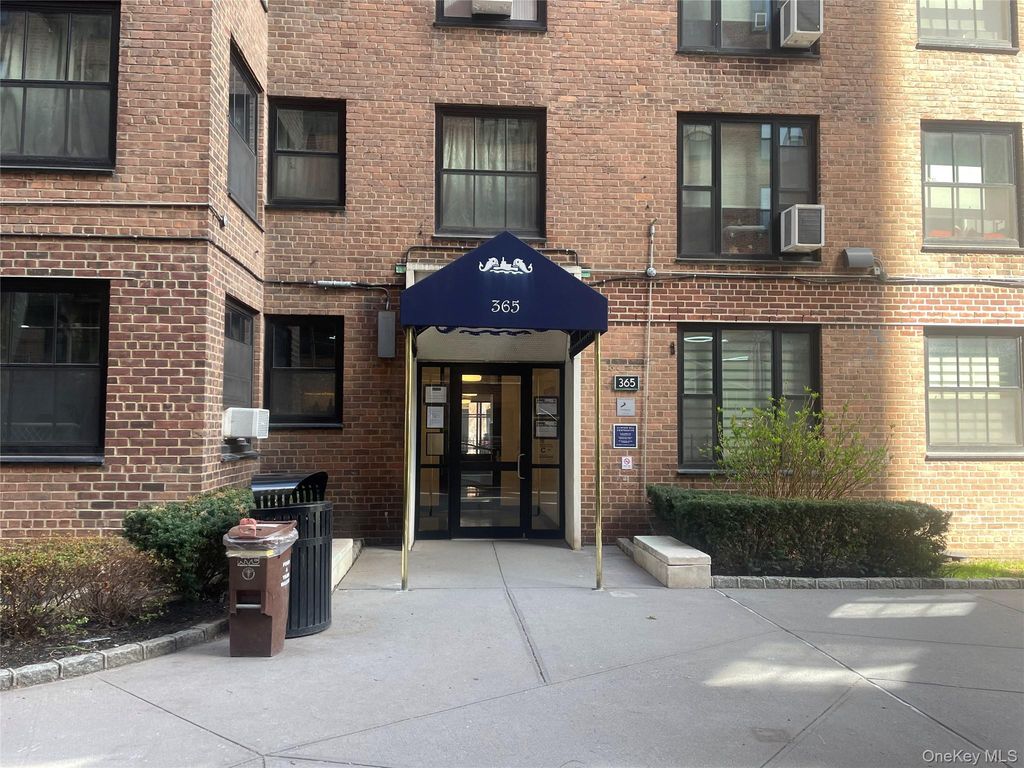 365 Clinton Avenue 6E, Brooklyn, NY 11238