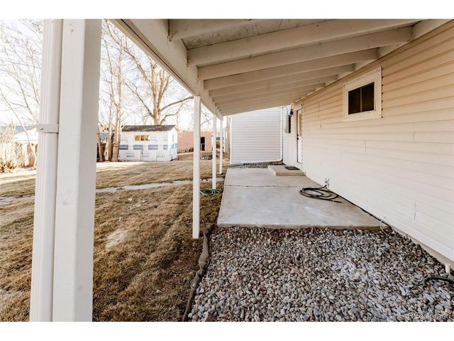 1352 S Quieto Ct, Denver, CO 80223