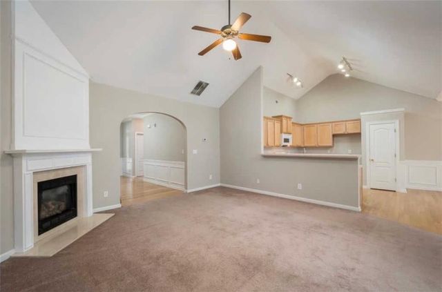 560 Golden Meadow Drive, Mcdonough, GA 30252