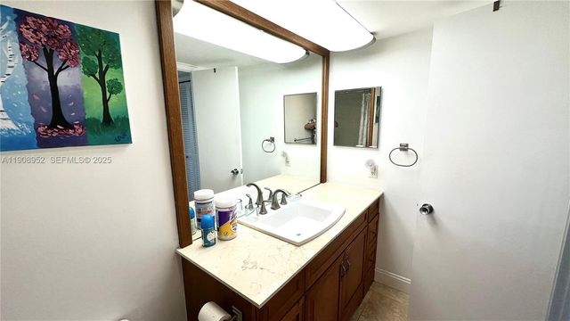 2651 S Course Drive 307, Pompano Beach, FL 33069