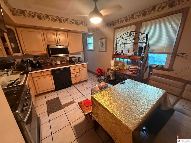 3025 Myrtle Avenue, Omaha, NE 68131