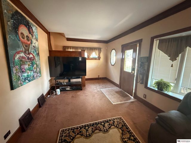 3025 Myrtle Avenue, Omaha, NE 68131