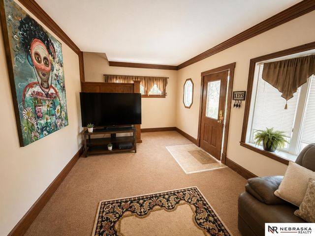 3025 Myrtle Avenue, Omaha, NE 68131