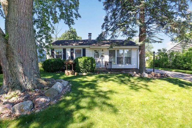 54621 28Th Street, South Bend, IN 46635