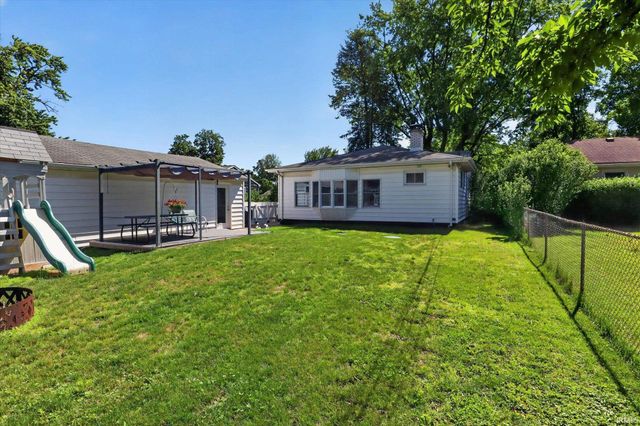 54621 28Th Street, South Bend, IN 46635
