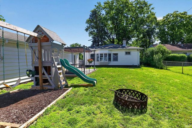54621 28Th Street, South Bend, IN 46635