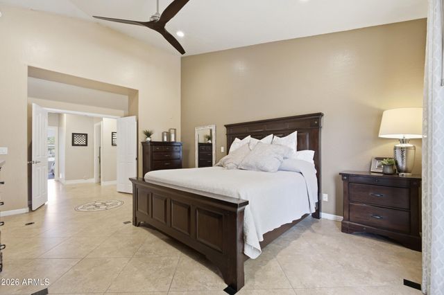 4451 E DESERT Lane, Gilbert, AZ 85234