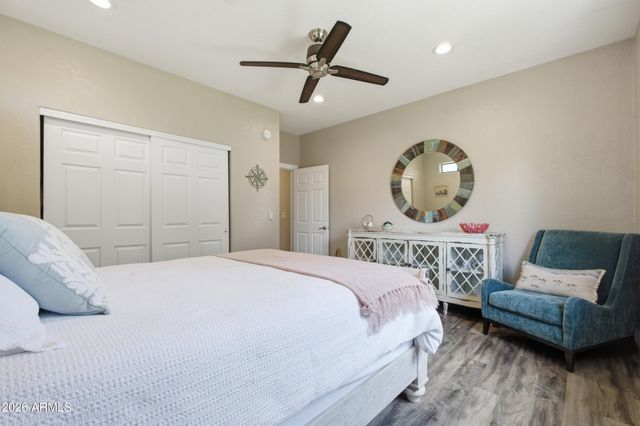 4451 E DESERT Lane, Gilbert, AZ 85234