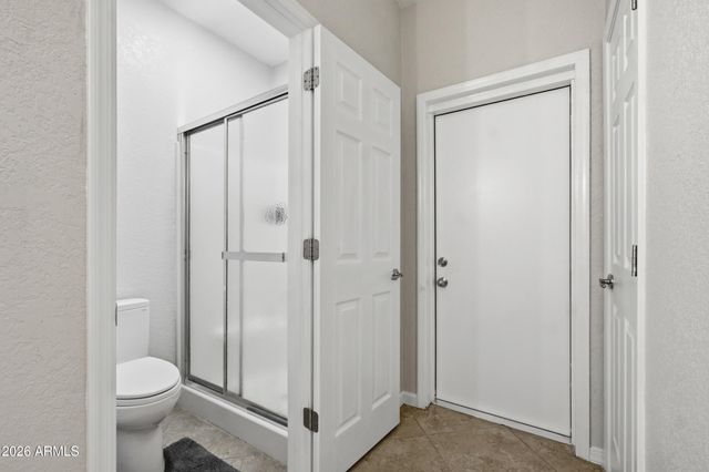 4451 E DESERT Lane, Gilbert, AZ 85234
