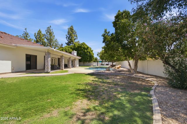 4451 E DESERT Lane, Gilbert, AZ 85234
