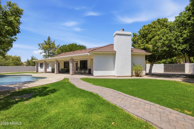 4451 E DESERT Lane, Gilbert, AZ 85234