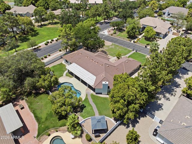 4451 E DESERT Lane, Gilbert, AZ 85234