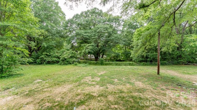 1019 N Ransom Street, Gastonia, NC 28052