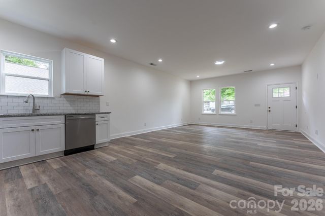 1019 N Ransom Street, Gastonia, NC 28052