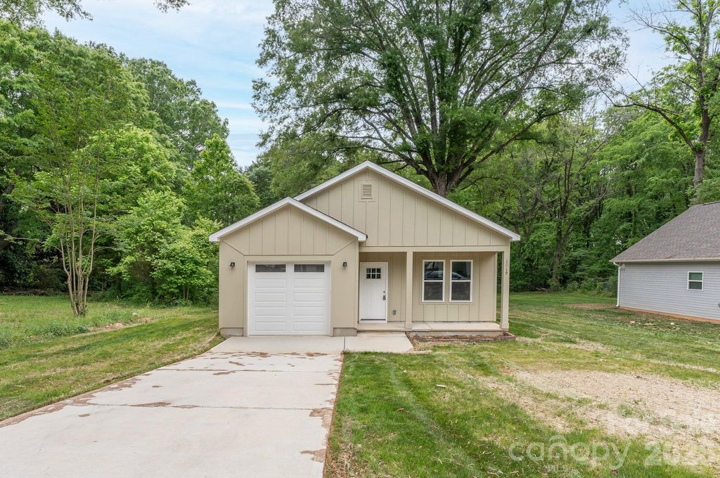 1019 N Ransom Street, Gastonia, NC 28052