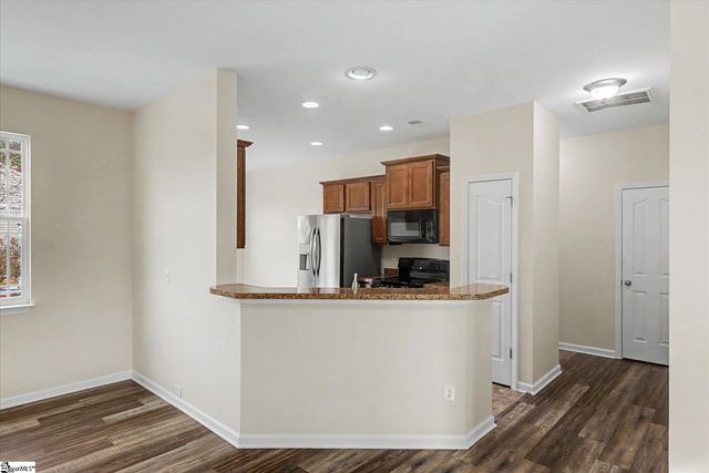 9 Allamanda Way, Simpsonville, SC 29680