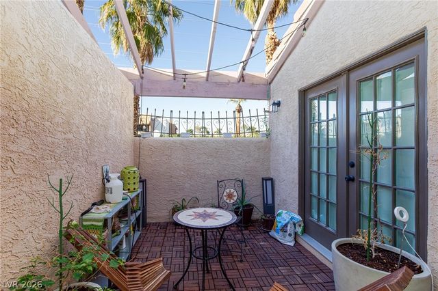 1844 Arbol Verde Way, Las Vegas, NV 89119