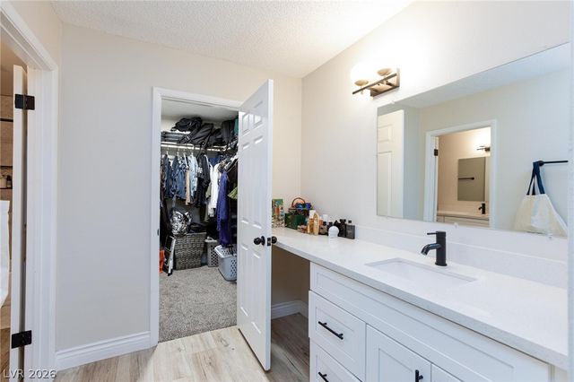 1844 Arbol Verde Way, Las Vegas, NV 89119