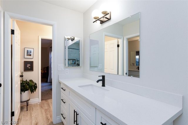 1844 Arbol Verde Way, Las Vegas, NV 89119