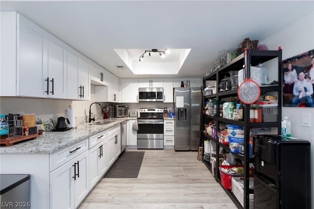 1844 Arbol Verde Way, Las Vegas, NV 89119