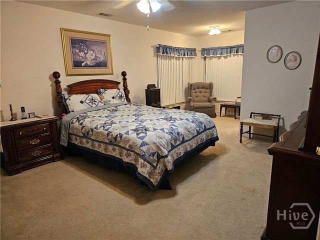 127 Lakeshore Drive, Savannah, GA 31419