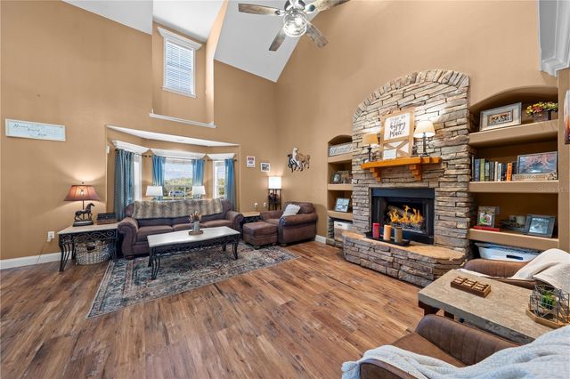 3255 TUCKER AVENUE, St Cloud, FL 34772