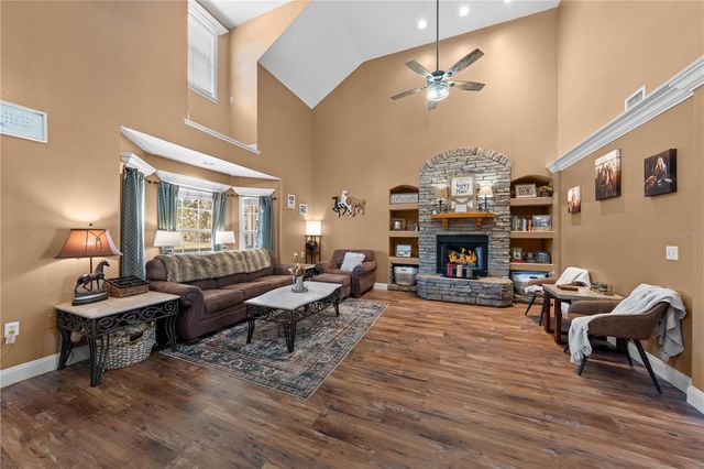 3255 TUCKER AVENUE, St Cloud, FL 34772