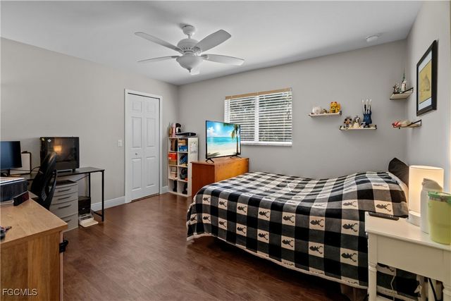 2549 SW 24th CT, Cape Coral, FL 33914