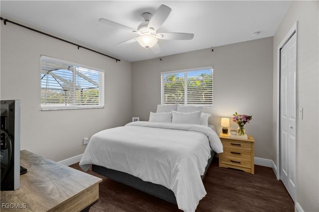 2549 SW 24th CT, Cape Coral, FL 33914