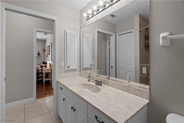 2549 SW 24th CT, Cape Coral, FL 33914