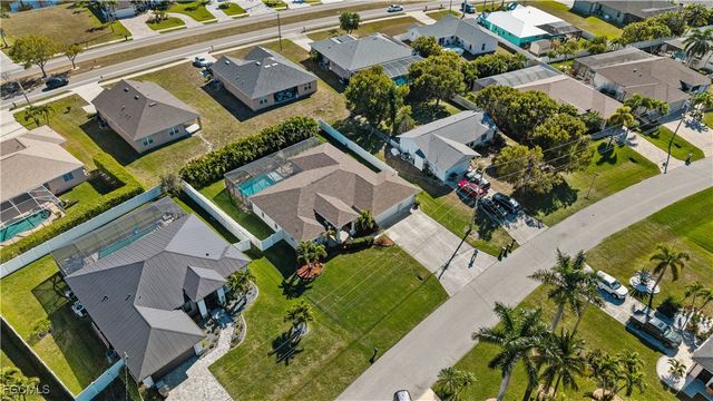 2549 SW 24th CT, Cape Coral, FL 33914