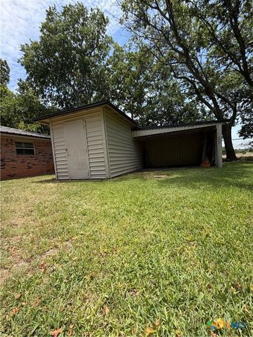 211 County Road 128, Gatesville, TX 76528