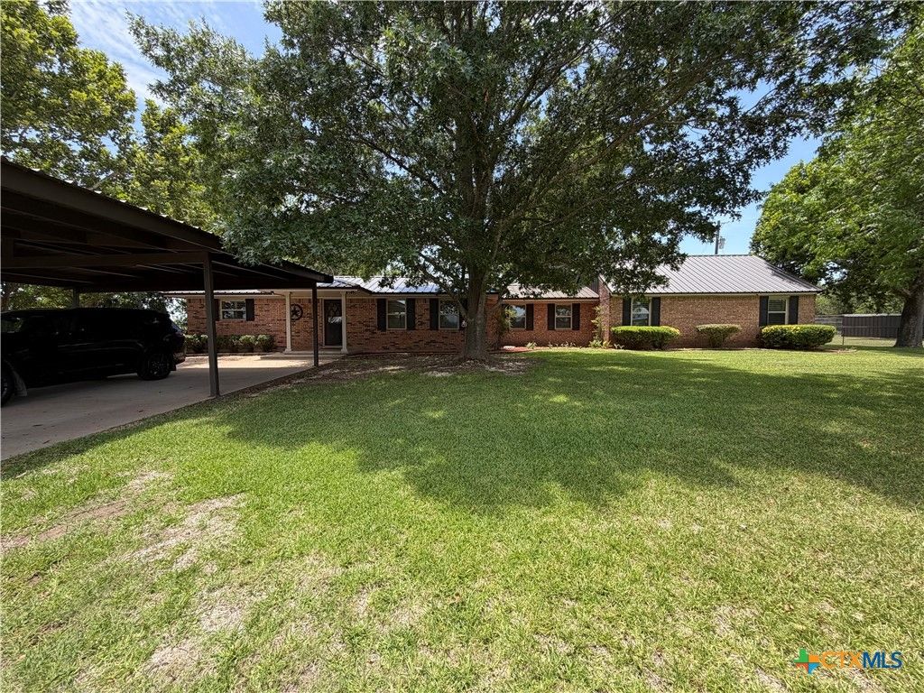 211 County Road 128, Gatesville, TX 76528