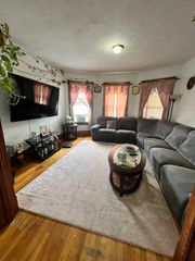 47 Arlington 3, Worcester, MA 01604