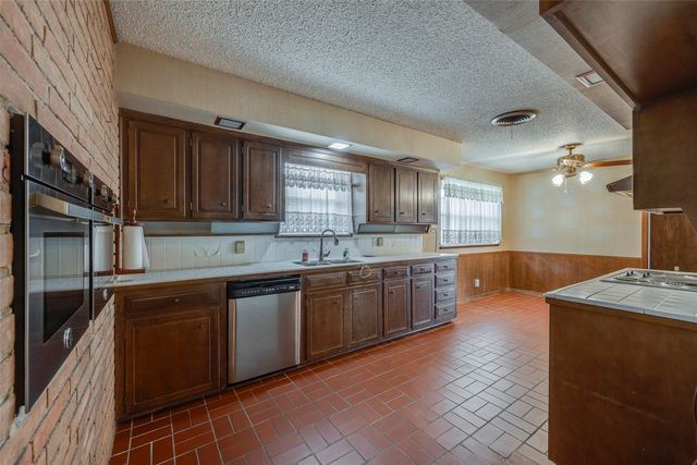 4332 Westdale Drive, Fort Worth, TX 76109