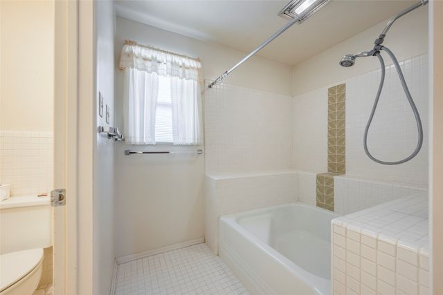 4332 Westdale Drive, Fort Worth, TX 76109