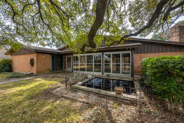 4332 Westdale Drive, Fort Worth, TX 76109