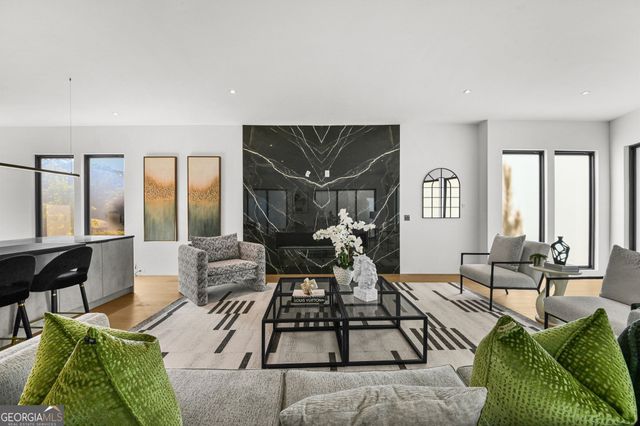 3566 Cantrell Road NE, Atlanta, GA 30319