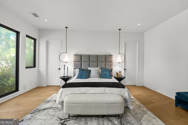 3566 Cantrell Road NE, Atlanta, GA 30319