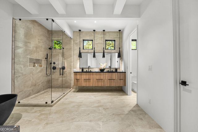 3566 Cantrell Road NE, Atlanta, GA 30319