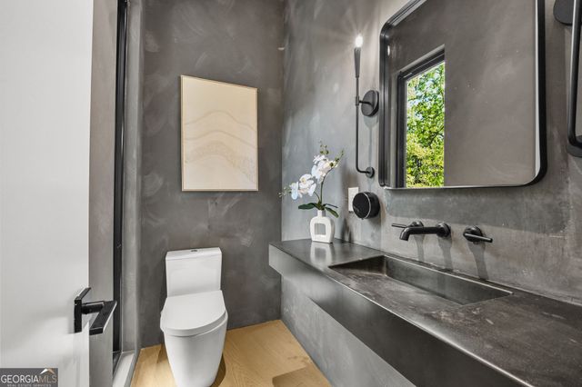 3566 Cantrell Road NE, Atlanta, GA 30319