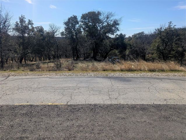 277 Vista Pointe Drive, Chico, TX 76431