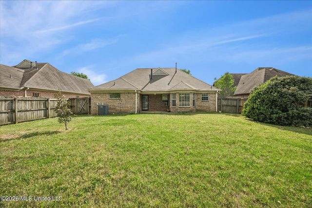 7238 Crape Myrtle Drive, Olive Branch, MS 38654