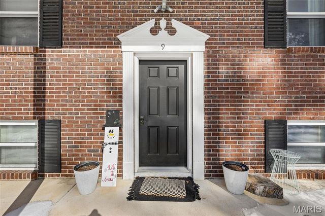 9 Ridgewood Drive, Hillsboro, MO 63050