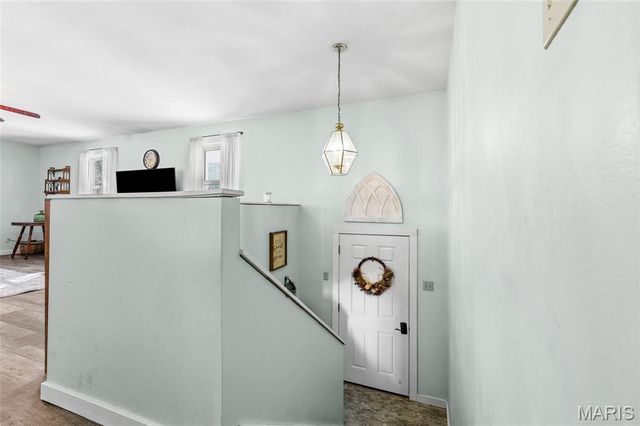 9 Ridgewood Drive, Hillsboro, MO 63050