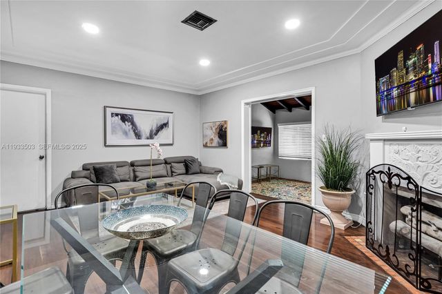 427 NE 107th St 1, Miami, FL 33161