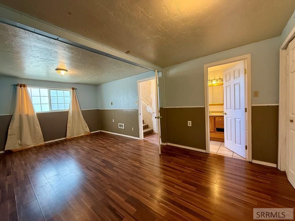 Image 33 of property listing at 155 Hummingbird Lane, Shelley, ID 83274