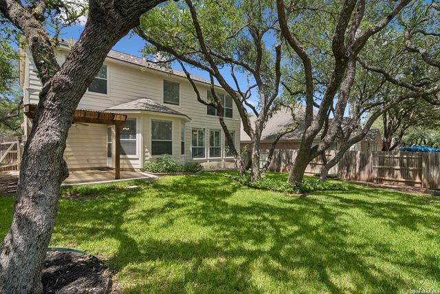 6318 Jade Gln, San Antonio, TX 78249