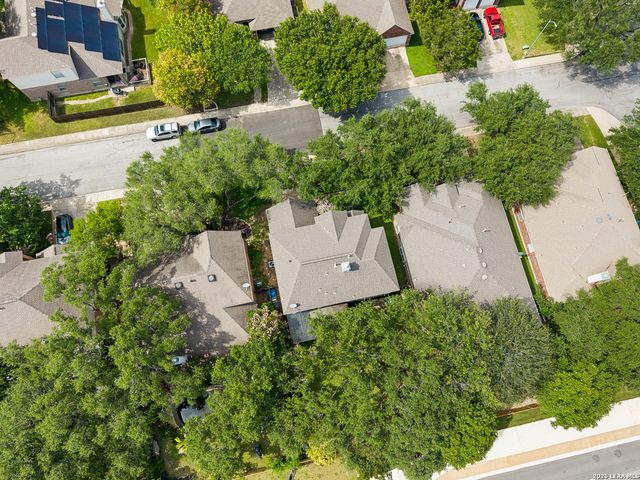 6318 Jade Gln, San Antonio, TX 78249